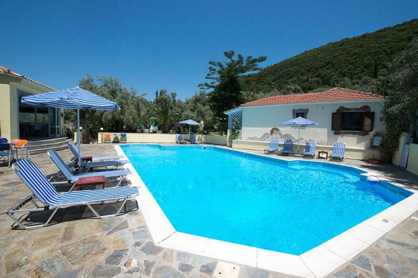 Ilios Hotel & Villas Yénion Exterior foto