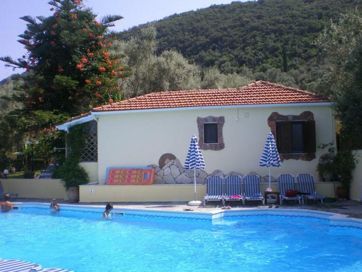 Ilios Hotel & Villas Yénion Exterior foto
